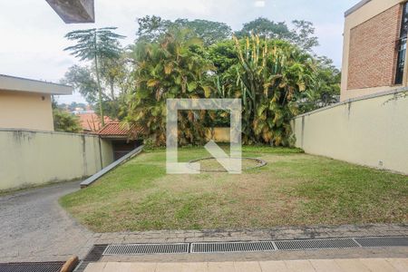 Sala de Estar Vista de casa à venda com 3 quartos, 300m² em Cidade São Francisco, São Paulo