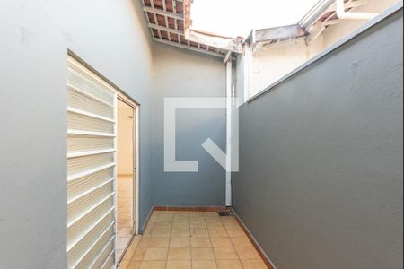 Área de Luz de casa à venda com 3 quartos, 155m² em Jardim Eulina, Campinas