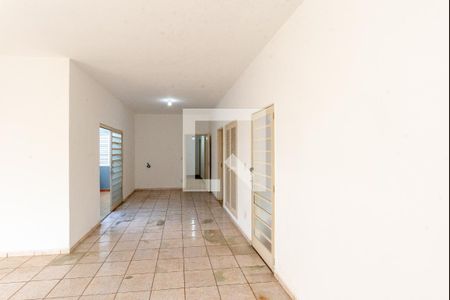 Sala de casa à venda com 3 quartos, 155m² em Jardim Eulina, Campinas