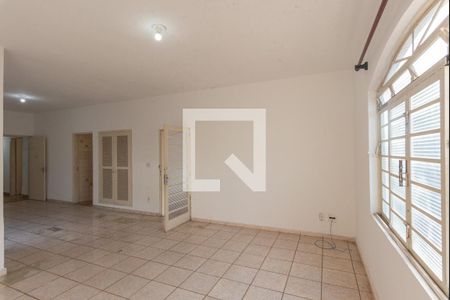 Sala de casa à venda com 3 quartos, 155m² em Jardim Eulina, Campinas