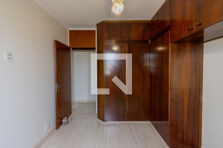 Quarto 1 - Armários de apartamento à venda com 2 quartos, 60m² em São Bernardo, Campinas
