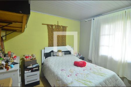 Quarto 2 de casa à venda com 2 quartos, 300m² em Olaria, Canoas