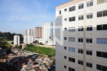 Vista de apartamento para alugar com 2 quartos, 43m² em Vila Suzana, São Paulo