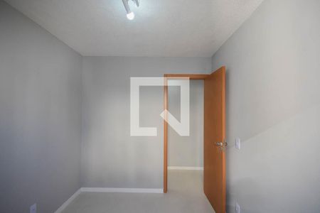 Quarto 1 de apartamento para alugar com 2 quartos, 43m² em Vila Suzana, São Paulo