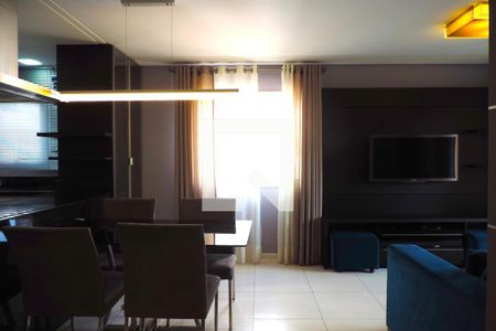Apartamento para alugar com 2 quartos, 74m² em Pantanal, Florianópolis