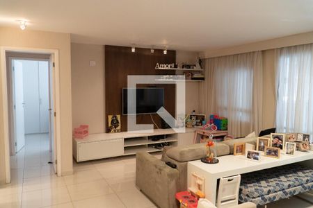 Sala de apartamento à venda com 3 quartos, 141m² em Paraíso do Morumbi, São Paulo