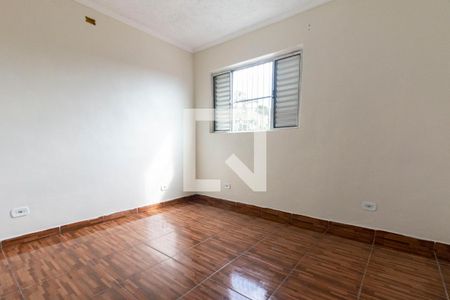 Quarto 1 de casa para alugar com 2 quartos, 56m² em Vila Regina, São Paulo