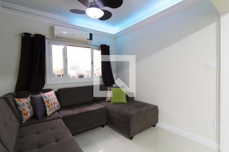 Sala de casa para alugar com 3 quartos, 240m² em Jardim Leocádia, Sorocaba