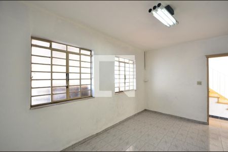 Sala 2 de casa para alugar com 3 quartos, 120m² em Vila da Saúde, São Paulo