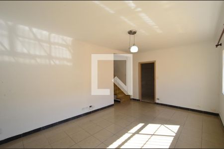 Sala 1 de casa para alugar com 3 quartos, 120m² em Vila da Saúde, São Paulo