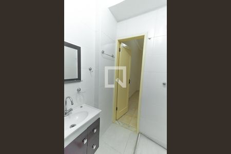 Banheiro de apartamento para alugar com 1 quarto, 25m² em Centro, Rio de Janeiro