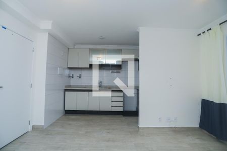 Sala de apartamento para alugar com 2 quartos, 40m² em Bom Retiro, São Paulo