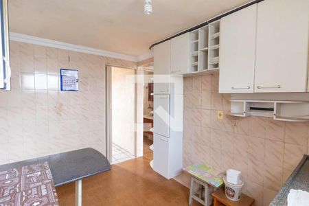 Cozinha de apartamento para alugar com 2 quartos, 45m² em Conjunto Habitacional Padre Manoel de Paiva, São Paulo