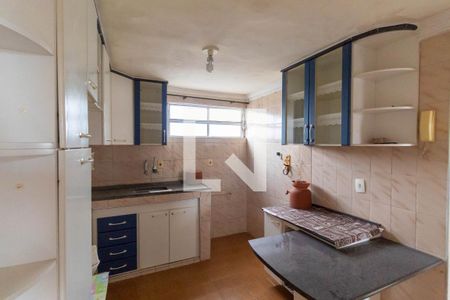 Cozinha de apartamento para alugar com 2 quartos, 45m² em Conjunto Habitacional Padre Manoel de Paiva, São Paulo