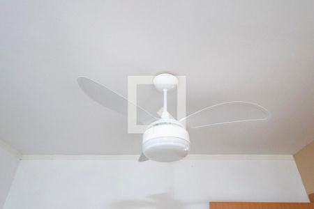 Sala de apartamento à venda com 2 quartos, 48m² em Vila Nova, Porto Alegre