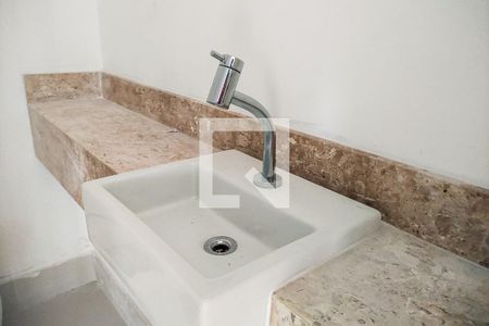 Lavabo de apartamento à venda com 4 quartos, 230m² em Jardim Leonor, São Paulo