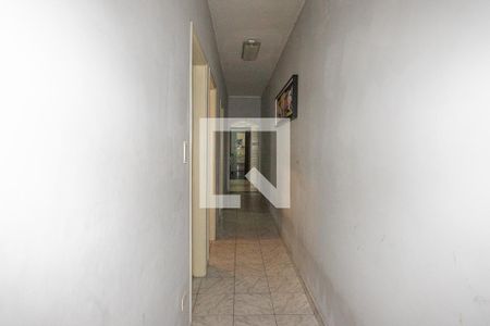 Corredor de casa à venda com 2 quartos, 205m² em Piraporinha, Diadema