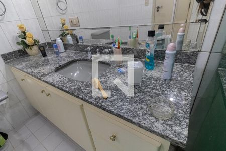 Apartamento para alugar com 134m², 3 quartos e 2 vagas Apartamento para alugar com 134m², 3 quartos e 2 vagasBanheiro da Suíte
