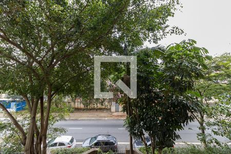 Apartamento para alugar com 134m², 3 quartos e 2 vagas Apartamento para alugar com 134m², 3 quartos e 2 vagasVista da Varanda da Sala