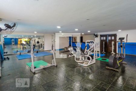 Apartamento para alugar com 134m², 3 quartos e 2 vagas Apartamento para alugar com 134m², 3 quartos e 2 vagasAcademia