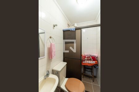 Apartamento para alugar com 134m², 3 quartos e 2 vagas Apartamento para alugar com 134m², 3 quartos e 2 vagasBanheiro de Serviço