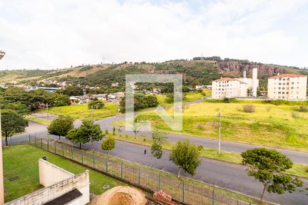 Vista da Sala de apartamento para alugar com 3 quartos, 65m² em Protásio Alves, Porto Alegre