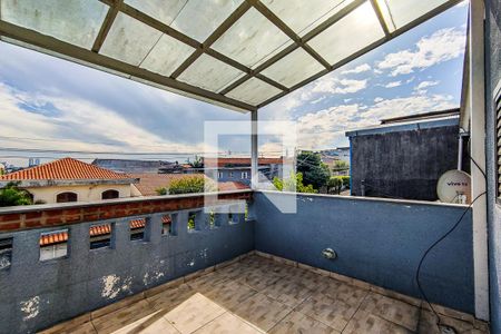 Varanda de casa para alugar com 2 quartos, 70m² em Jardim Record, Taboão da Serra