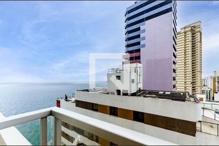 Visat da varanda de apartamento para alugar com 2 quartos, 90m² em Vitória, Salvador