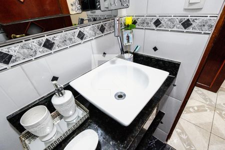 Casa à venda com 590m², 5 quartos e 5 vagas Casa à venda com 590m², 5 quartos e 5 vagasSuíte 1