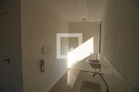 Cozinha e Área de Serviço de apartamento à venda com 2 quartos, 43m² em Estância Velha, Canoas