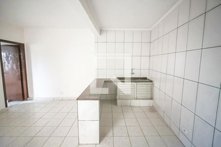 Sala / Cozinha de casa para alugar com 1 quarto, 45m² em Jardim das Vertentes, São Paulo