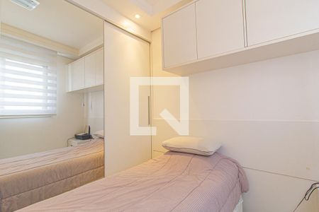 Quarto 1 de apartamento para alugar com 2 quartos, 69m² em Centro, Curitiba