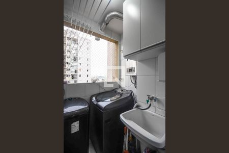 Apartamento à venda com 50m², 2 quartos e 1 vaga Apartamento à venda com 50m², 2 quartos e 1 vagaÁrea de serviço