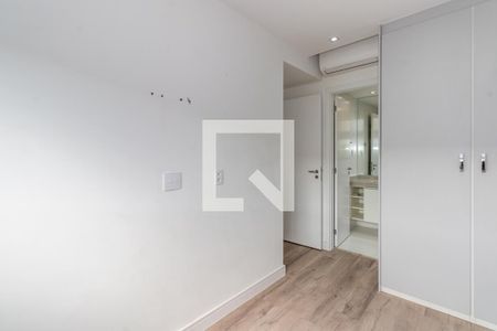 Suite  de apartamento à venda com 2 quartos, 65m² em Indianópolis, São Paulo