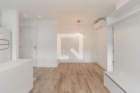 Sala de apartamento à venda com 2 quartos, 65m² em Indianópolis, São Paulo