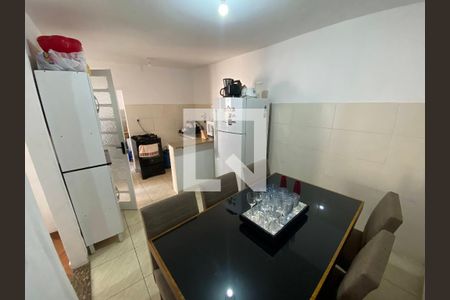 Casa à venda com 3 quartos, 100m² em Alípio de Melo, Belo Horizonte