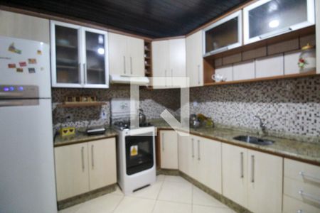 Cozinha de casa para alugar com 3 quartos, 136m² em Estância Velha, Canoas