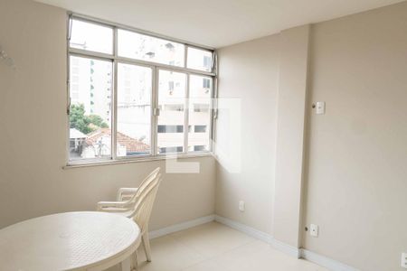 Quarto 1 de apartamento para alugar com 4 quartos, 100m² em Icaraí, Niterói