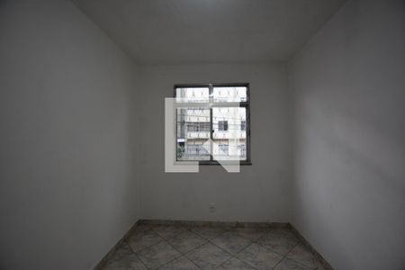 Quarto 1 de apartamento para alugar com 2 quartos, 46m² em Irajá, Rio de Janeiro