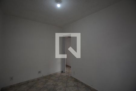 Quarto 1 de apartamento para alugar com 2 quartos, 46m² em Irajá, Rio de Janeiro