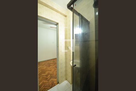 Banheiro de apartamento para alugar com 1 quarto, 43m² em Centro, Rio de Janeiro