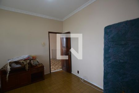 Quarto 1 de casa para alugar com 3 quartos, 150m² em Ramos, Rio de Janeiro