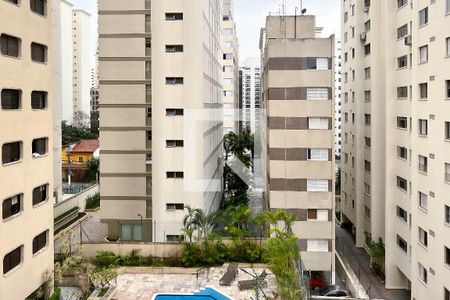 Vista da Sala de apartamento para alugar com 2 quartos, 62m² em Indianópolis, São Paulo