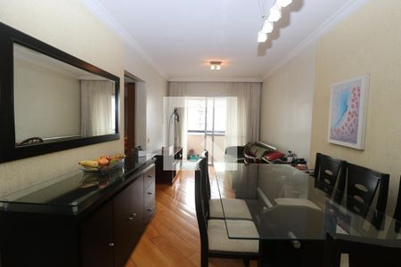 Apartamento à venda com 65m², 2 quartos e 1 vagaSala