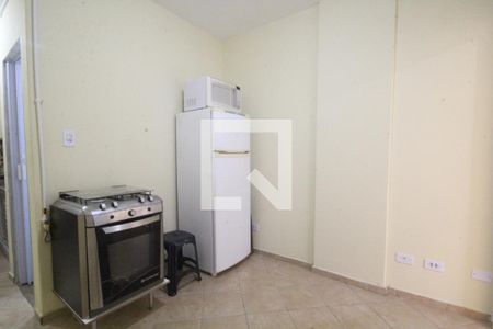 Cozinha de apartamento para alugar com 1 quarto, 33m² em Liberdade, São Paulo