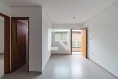 Sala e cozinha de apartamento à venda com 2 quartos, 47m² em Chácara Mafalda, São Paulo