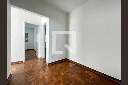 Corredor de casa para alugar com 2 quartos, 270m² em Jardim Jabaquara, São Paulo