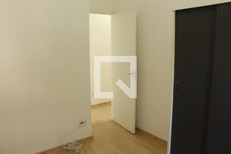 Quarto  de apartamento para alugar com 2 quartos, 48m² em Jardim Petrópolis, Cotia