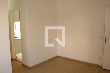 Sala  de apartamento para alugar com 2 quartos, 48m² em Jardim Petrópolis, Cotia