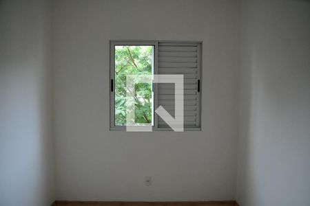 Quarto 1 de apartamento para alugar com 2 quartos, 48m² em Jardim Petrópolis, Cotia